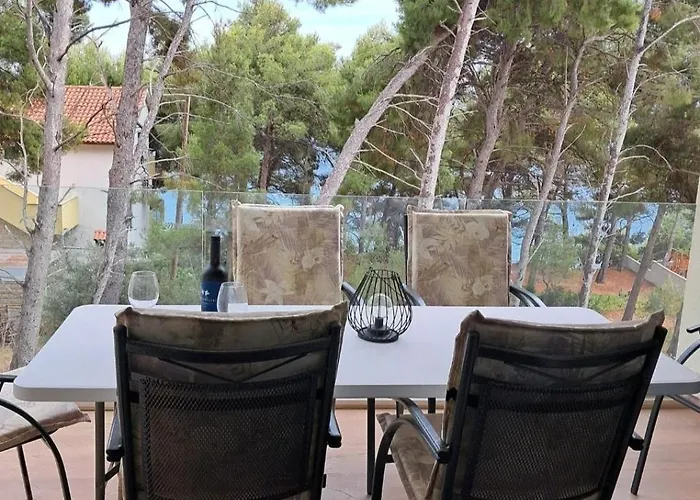 Sunshine Apartment